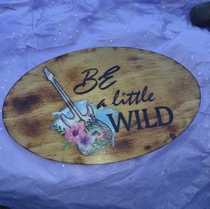 Cute little wall decor that I make it's 5" by 8.5